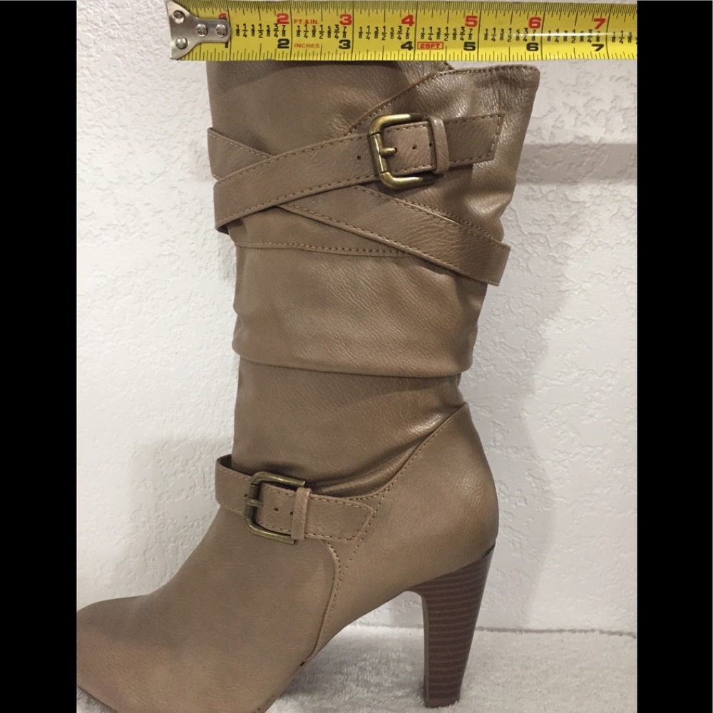 Style and Co light taup boots - Picture 5 of 8